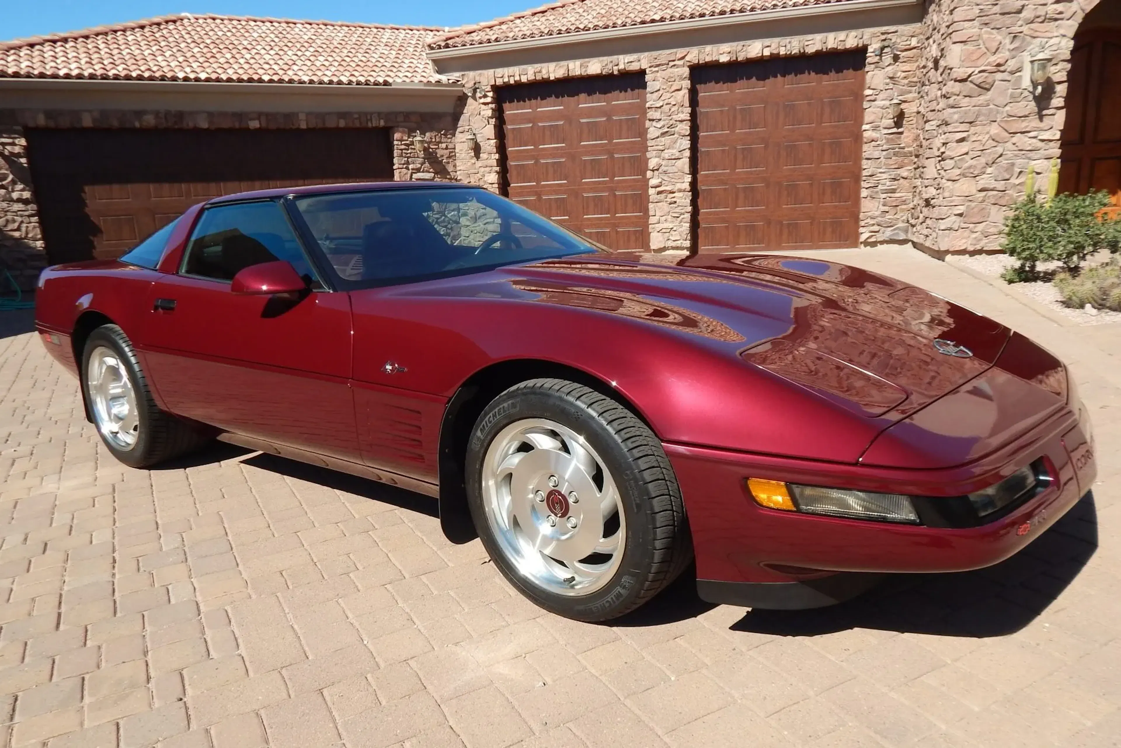 1993 Chevrolet Corvette VIN 1G1YZ23J9P5800049 | Hagerty Valuation